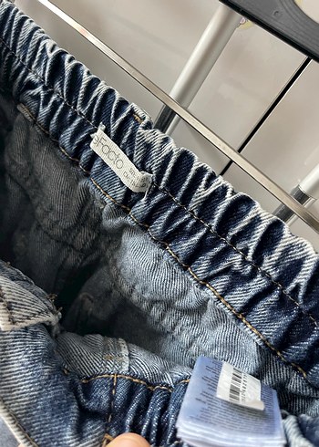 Gri Batik Desenli Bağcıklı Kadın Kot Pantolon - Görsel 2