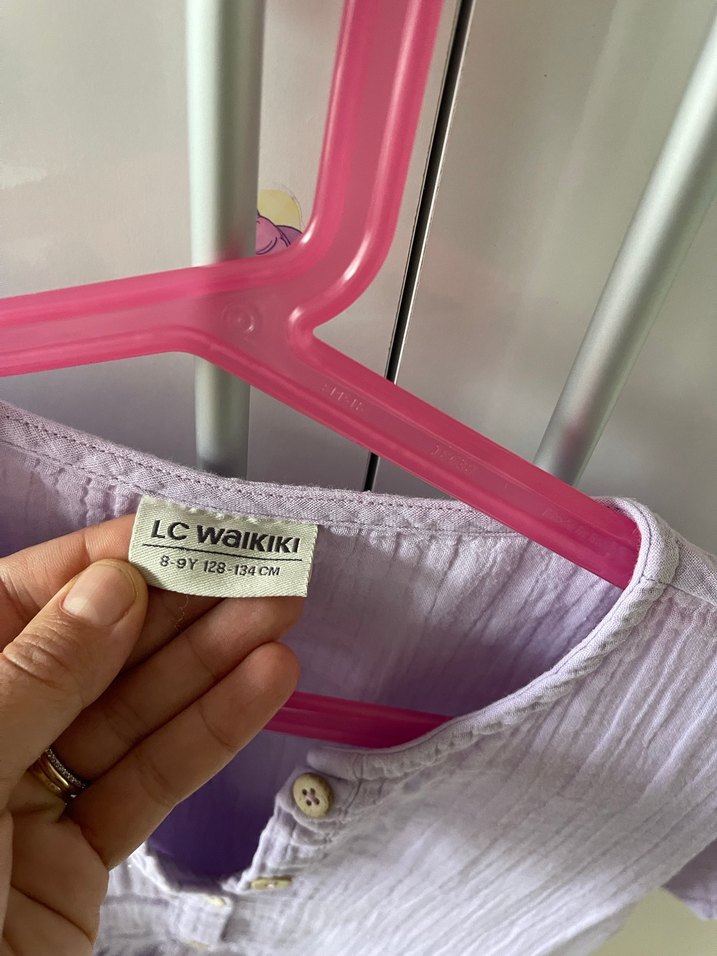 Kız Çocuk Lila Keten Düğmeli Elbise - Görsel 3