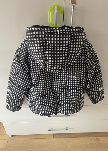 Kapüşonlu Kareli çocuk Kaban - Görsel 2