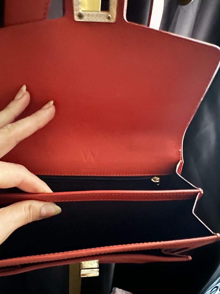 Kırmızı Deri Tokalı Kadın Çanta - Görsel 3