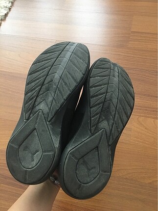 40 Beden Puma spor ayakkabı