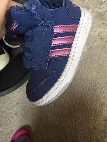 Adidas kız çoçuk spor bot