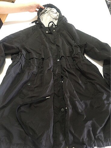 H&M Siyah yağmurluk