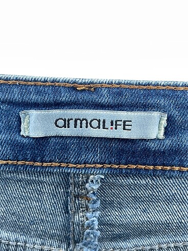 26 Beden mavi Renk Armalife Jean / Kot %70 İndirimli.