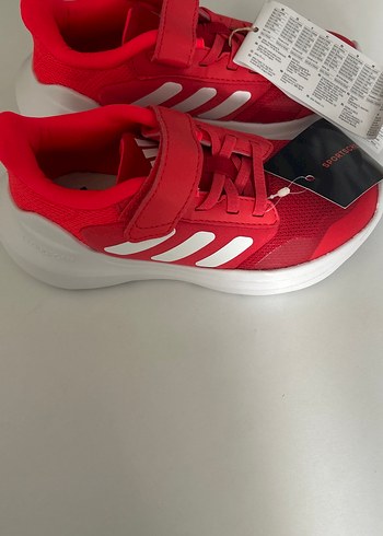 Kız Çocuk Kırmızı Cırtlı Spor Ayakkabı - Görsel 2
