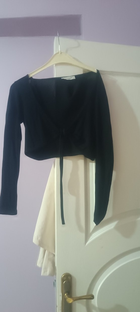 Kız Çocuk Siyah Bel Detaylı Uzun Kollu Bolero - Görsel 2