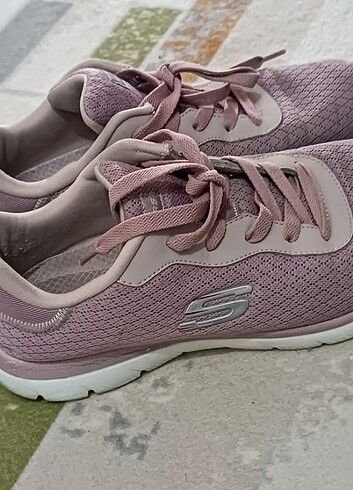 36 Beden mor Renk Orjinal skechers 