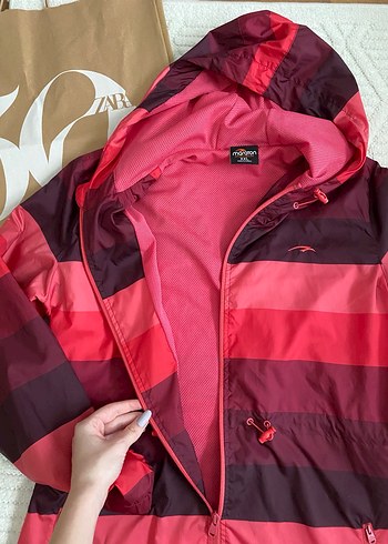 Maraton Pembe Kapüşonlu Yağmurluk - Görsel 7