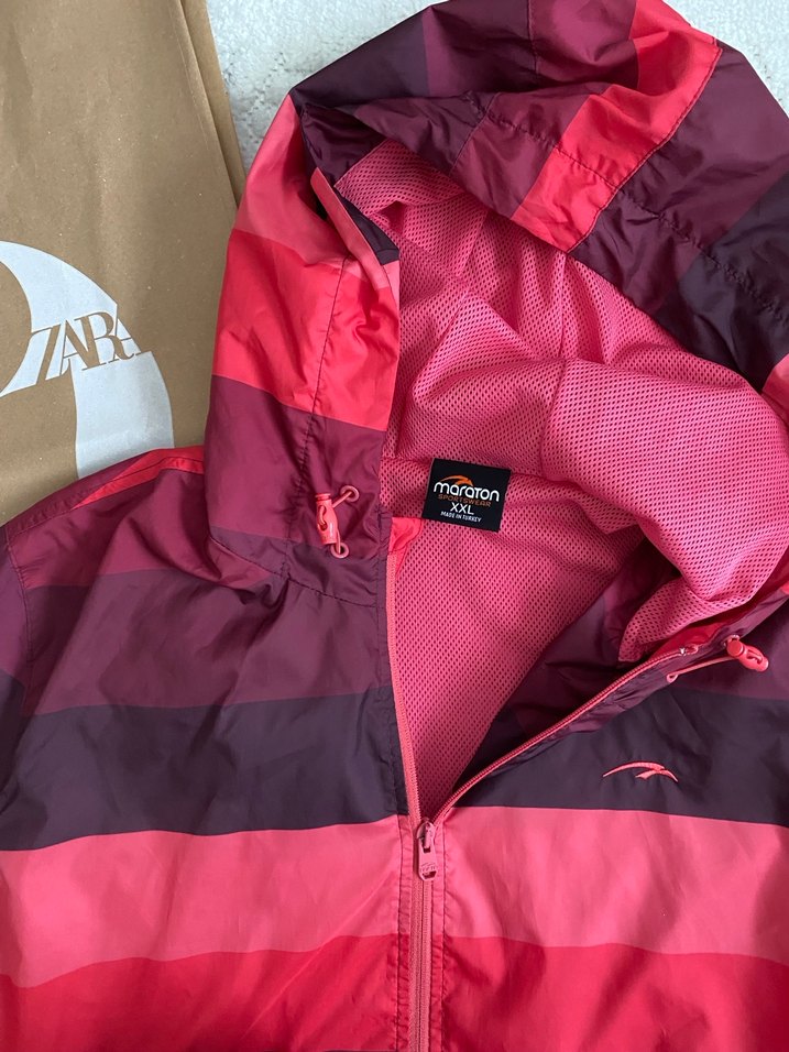 Maraton Pembe Kapüşonlu Yağmurluk - Görsel 4
