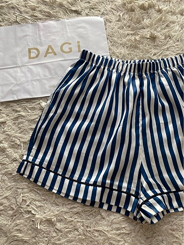 Diğer Pretty Little Things Saten Pijama Şort