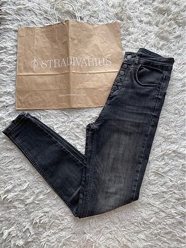 Stradivarius Stradivarius Super High Waist Jean