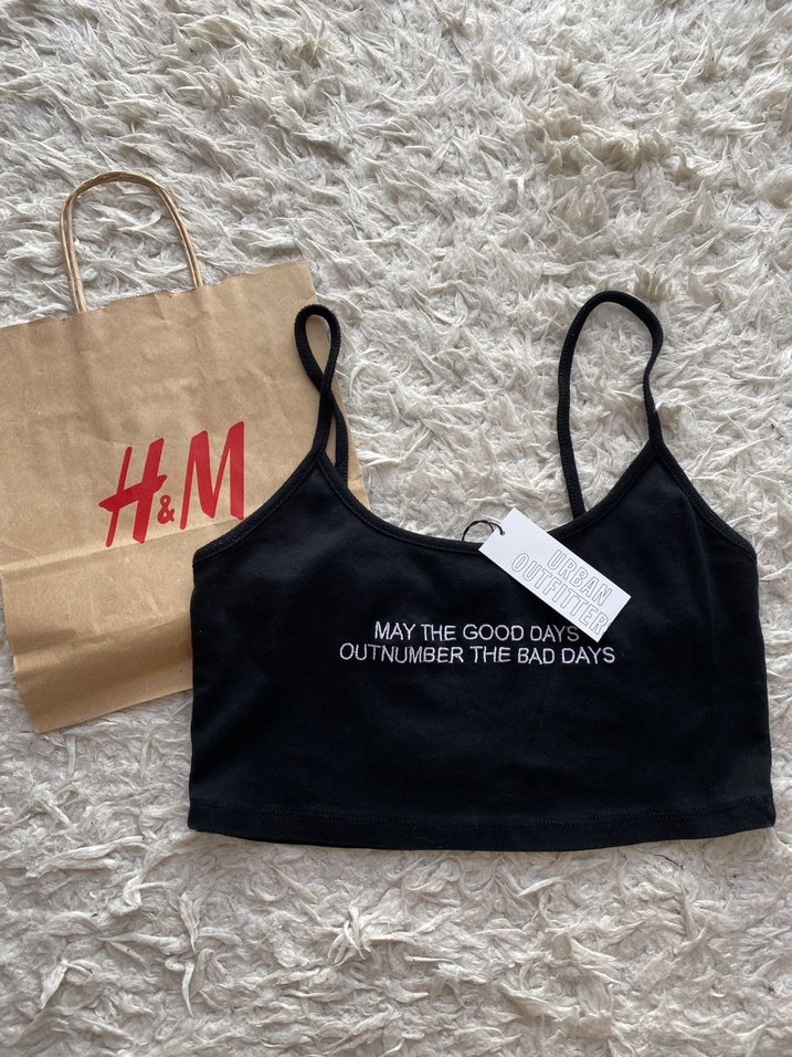 Urban Outfitters Siyah Baskılı İnce Askılı Crop Top - Görsel 2