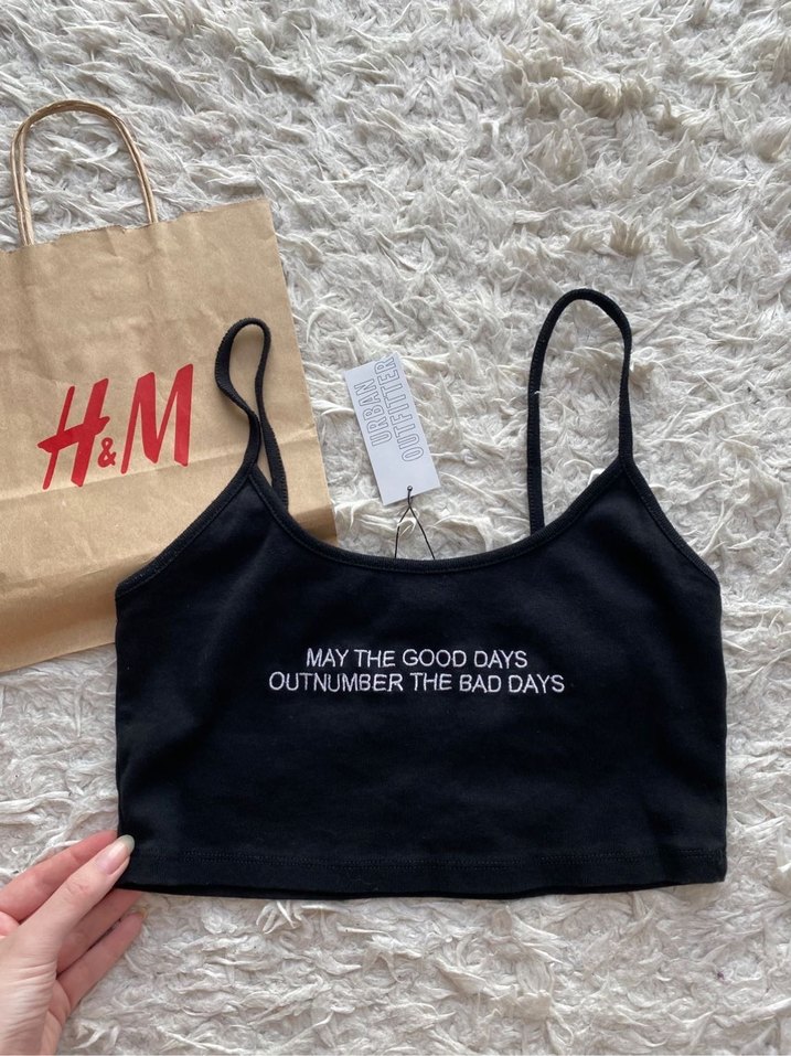 Urban Outfitters Siyah Baskılı İnce Askılı Crop Top - Görsel 5