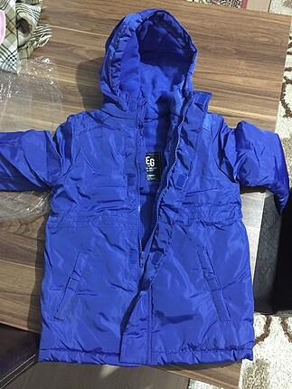 Mont yeni