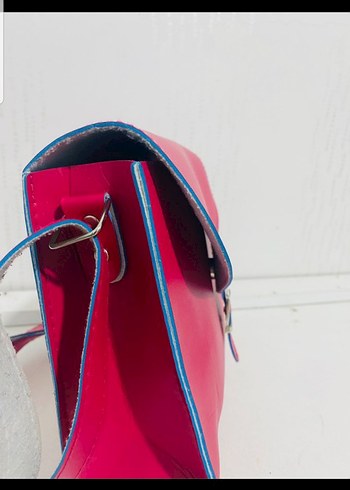 Pembe Deri Tokalı Kadın Çantası - Görsel 4