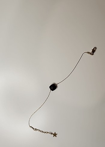 Hayalet Gold Zincir Detaylı Siyah Tek Taşlı Bileklik - Görsel 3