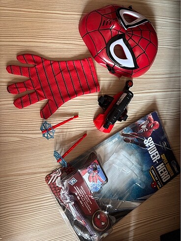 Spiderman Ağ fırlatan oyuncak