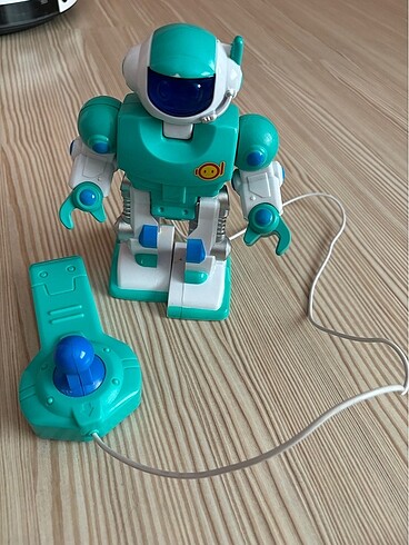 Kumandalı Robot