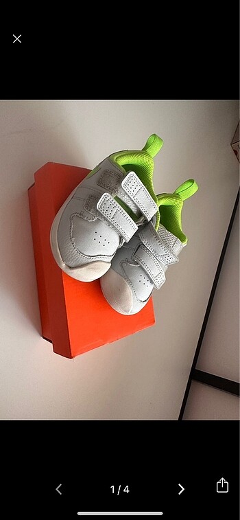 22 Beden Nike Bebek Spor Ayakkabı