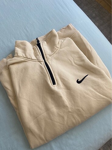 l Beden nike bej sweatshirt