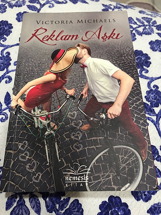 diğer Beden Reklam aşkı / Roman