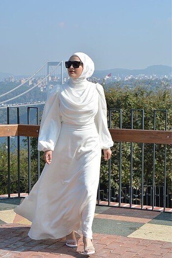 Nikah elbisesi