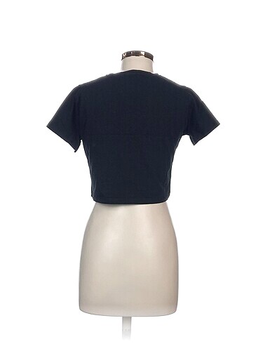 m Beden Trendyol & Milla T-shirt %70 İndirimli.