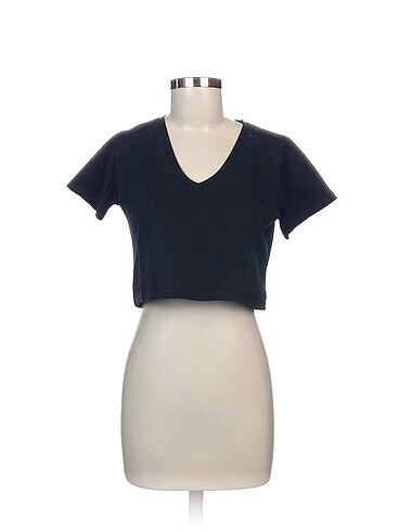Trendyol & Milla T-shirt %70 İndirimli.