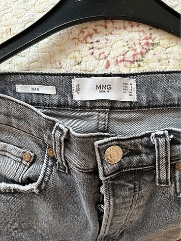 34 Beden Mango jean