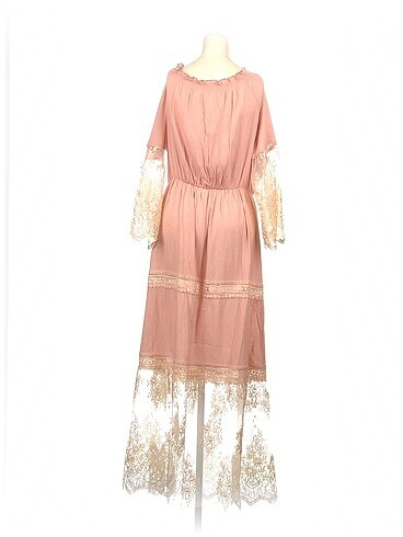 m Beden PreLoved Uzun Elbise %70 İndirimli.