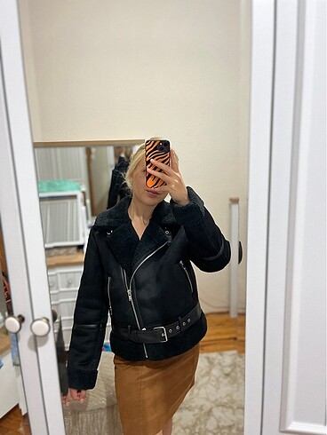 Stradivarius siyah biker mont