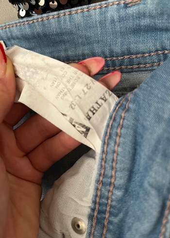 27 Beden gri Renk Mavi renk düşük bel kot pantolon