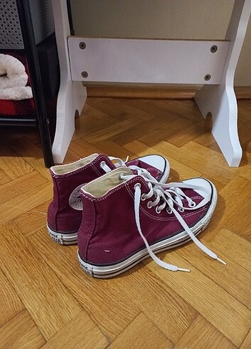 38 Beden Bordo Converse