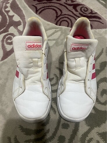 Adidas spor ayakkabı çocuk