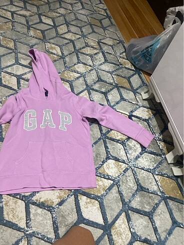 Gap Sweatshırt orjinaldir açık mor
