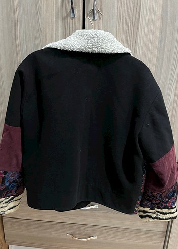 Kürklü Yaka Detaylı Bohem Desenli Kadın Ceket - Görsel 2