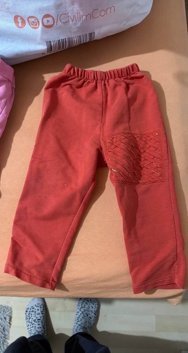 Kız Çocuk Pembe Rahat Kesim Eşofman Altı - Görsel 2