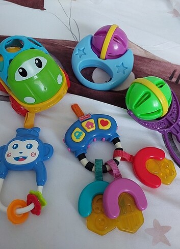 Fisher Price Çıngıraklı oyuncaklar /diş kasiyici 