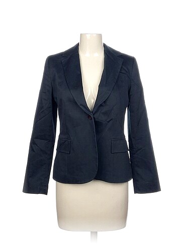 Diğer Blazer %70 İndirimli.