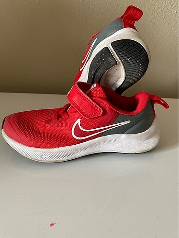 28 Beden Nike Kız Çocuk Spor Ayakkabı