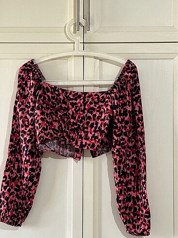 Pull and Bear Mini bluz.