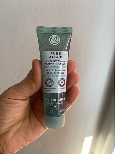 Yves rocher yüz yıkama jeli