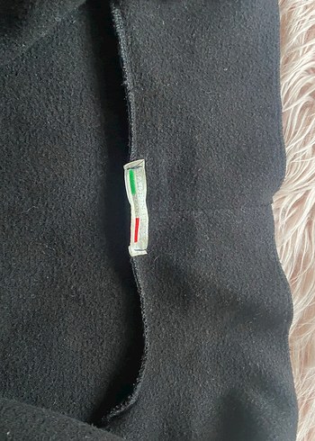 Siyah Kuşaklı Kadın Kaban - Görsel 4