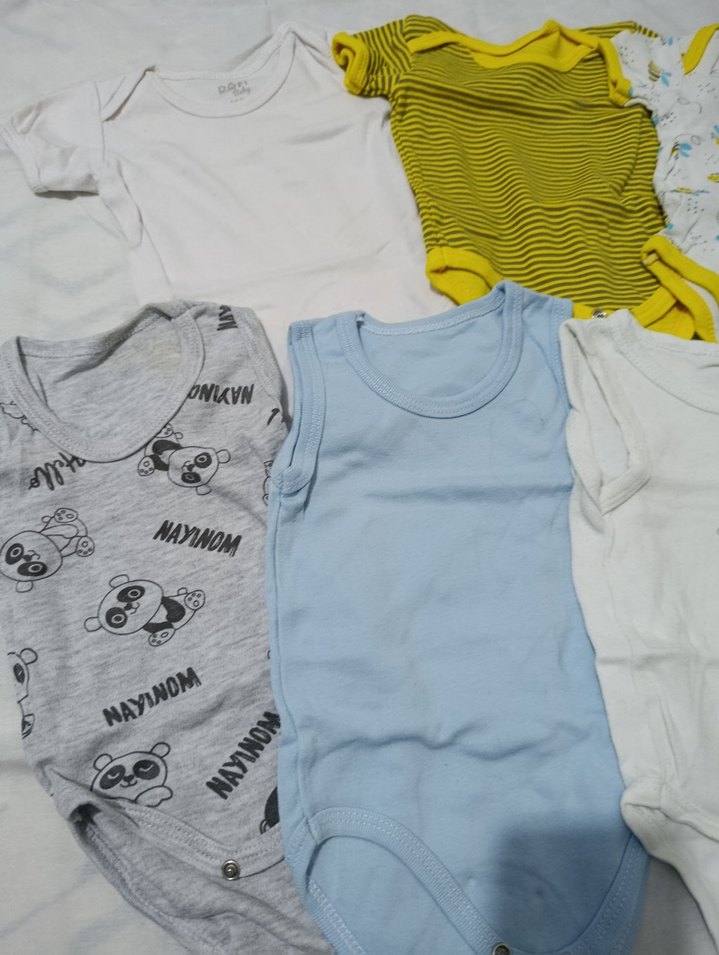 Sarı Baskılı Kısa Kollu Bebek Body - Görsel 2