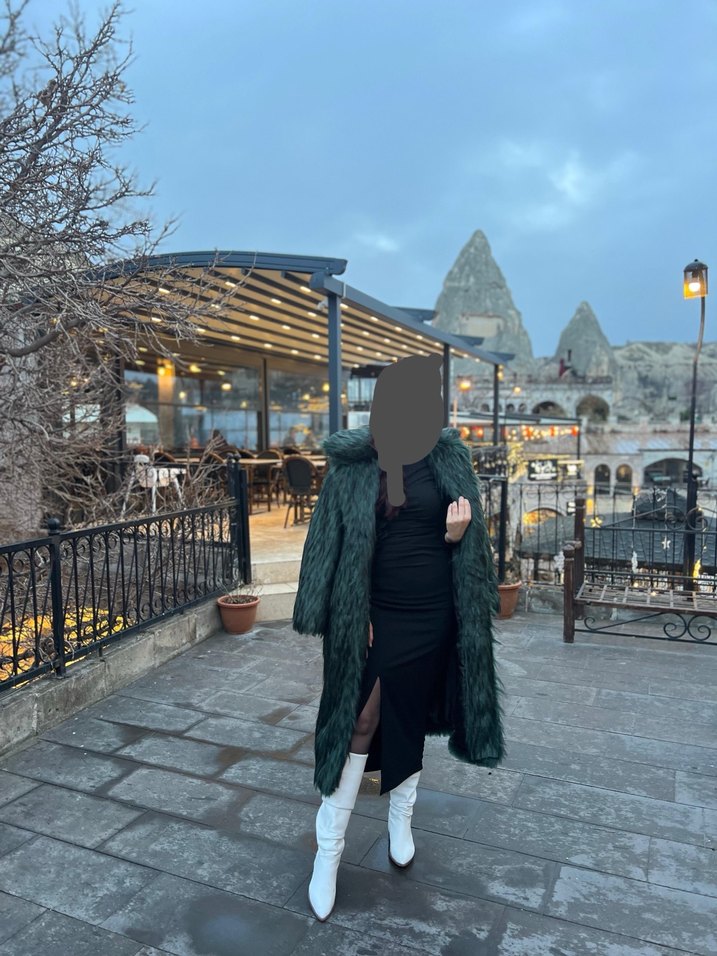 Uzun Zümrüt Yeşili Kürk - Görsel 2