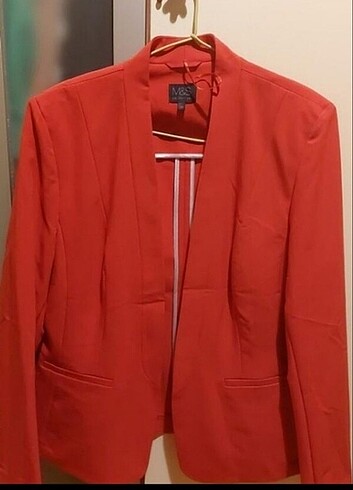 Marks and Spencer kırmızı ceket