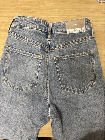 mavi mom jean