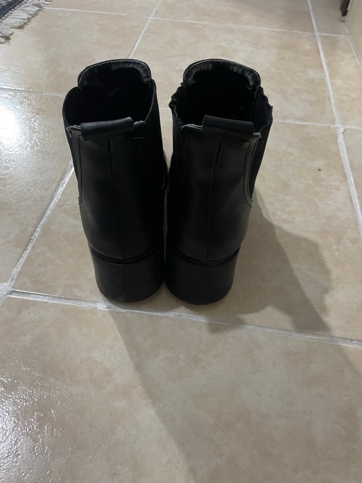 Siyah Deri Kadın Bot, Tokalı, Kalın Topuklu - Görsel 4