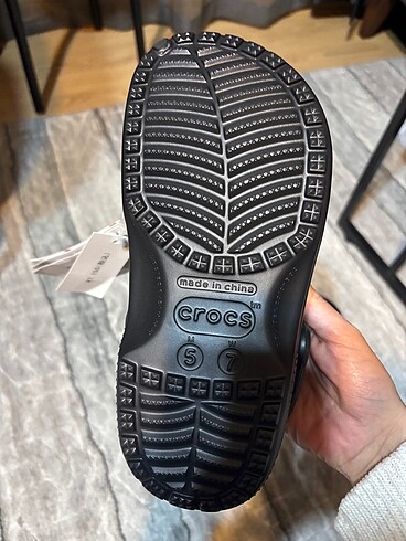 37 Beden siyah Renk Crocs Terlik