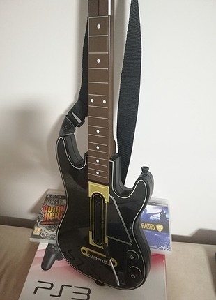 Ps3 gitar hero kutusunda